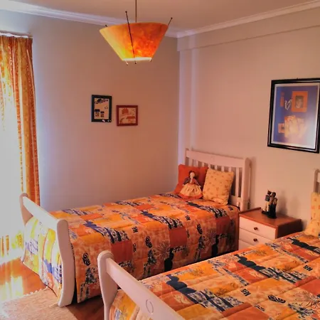 Lighthouse North Apartment *